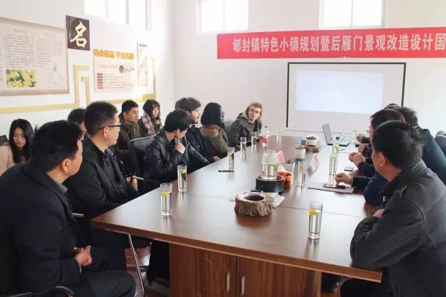 一批批參觀團(tuán)為何頻頻到云臺冰菊基地參觀？